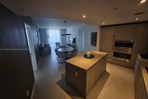 Condominio en venta en Hollywood, Florida, 2 dormitorios, 109.53 m2 № 1957544 - foto 9