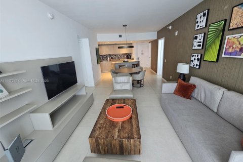 Condominio en venta en Hollywood, Florida, 2 dormitorios, 109.53 m2 № 1957544 - foto 5