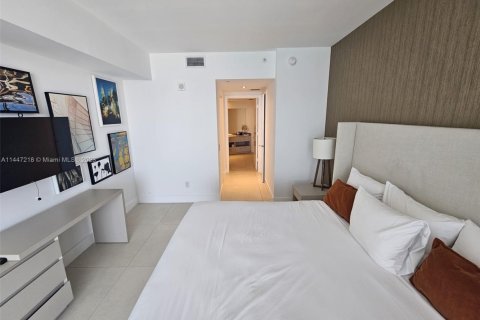 Condominio en venta en Hollywood, Florida, 2 dormitorios, 109.53 m2 № 1957544 - foto 11