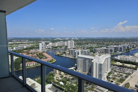 Condominio en venta en Hollywood, Florida, 2 dormitorios, 109.53 m2 № 1957544 - foto 4
