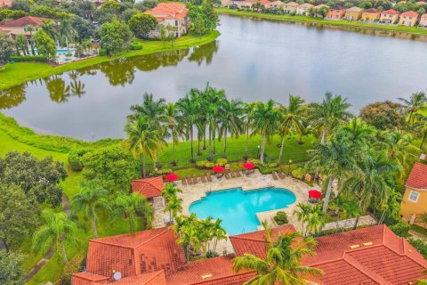Condo in West Palm Beach, Florida, 2 bedrooms  № 2370625 - photo 27