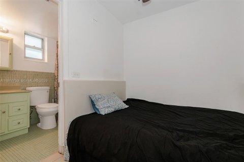 Condominio en venta en Miami Beach, Florida, 47.01 m2 № 2033148 - foto 6