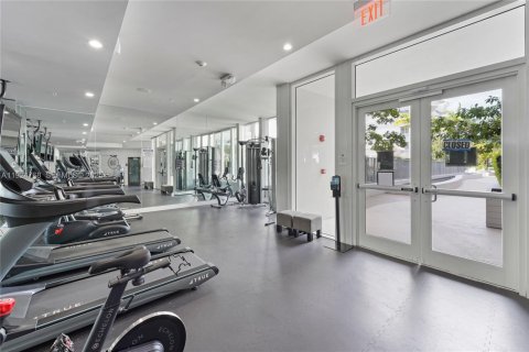 Купить кондоминиум в Майами-Бич, Флорида 3 спальни, № 1983070 - фото 19