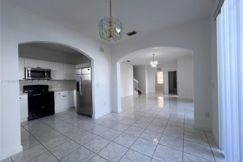 Condo in Miramar, Florida, 4 bedrooms  № 1996332 - photo 6