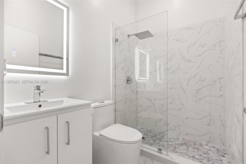 Купить виллу или дом в Майами, Флорида 4 спальни, 200.39м2, № 2009737 - фото 23