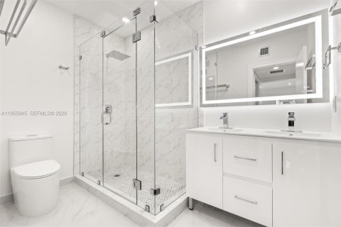 Купить виллу или дом в Майами, Флорида 4 спальни, 200.39м2, № 2009737 - фото 18