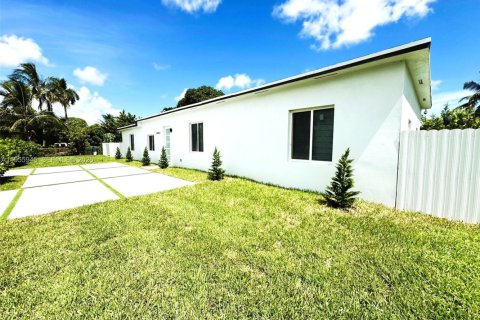 Купить виллу или дом в Майами, Флорида 4 спальни, 200.39м2, № 2009737 - фото 4