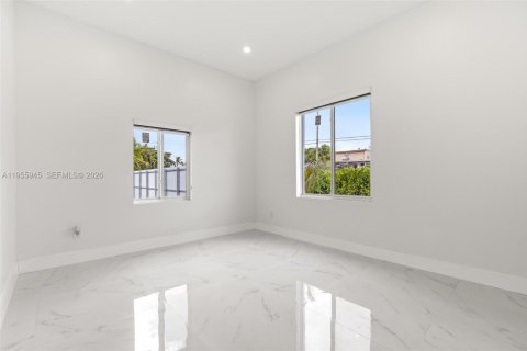 Купить виллу или дом в Майами, Флорида 4 спальни, 200.39м2, № 2009737 - фото 21