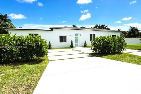 Купить виллу или дом в Майами, Флорида 4 спальни, 200.39м2, № 2009737 - фото 2