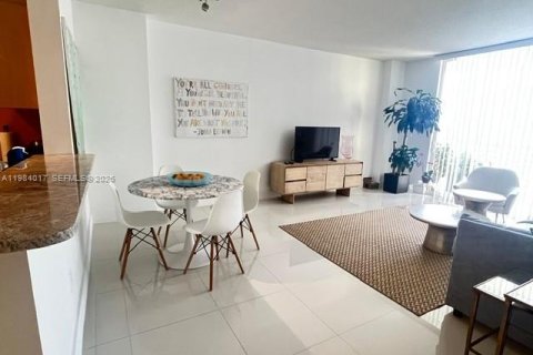 Copropriété à louer à Aventura, Floride: 1 chambre, 78.5 m2 № 2045641 - photo 3