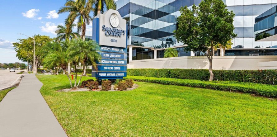 Propiedad comercial en Boca Raton, Florida № 827893