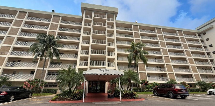 Apartamento en Pompano Beach, Florida 2 dormitorios, 98.85 m2 № 1991621