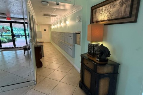 Apartamento en alquiler en Pompano Beach, Florida, 2 dormitorios, 98.85 m2 № 1991621 - foto 7