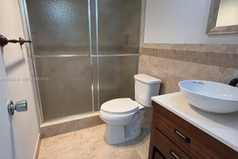 Apartamento en alquiler en Pompano Beach, Florida, 2 dormitorios, 98.85 m2 № 1991621 - foto 26