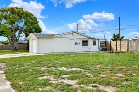 Casa en venta en Holiday, Florida, 2 dormitorios, 88.54 m2 № 1913743 - foto 19