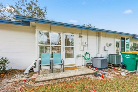 Condo in DeLand, Florida, 2 bedrooms  № 2094096 - photo 27