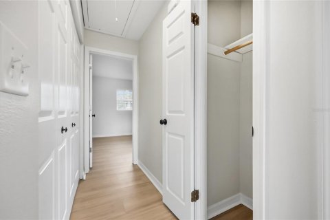 Condo in DeLand, Florida, 2 bedrooms  № 2094096 - photo 19