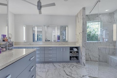 Casa en venta en Sarasota, Florida, 3 dormitorios, 307.23 m2 № 2258522 - foto 24