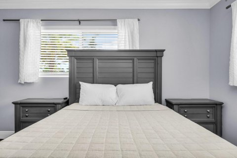 Villa ou maison à louer à Pompano Beach, Floride: 3 chambres, 165.46 m2 № 2289188 - photo 4