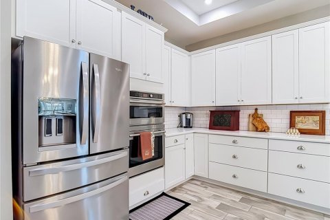 Casa en venta en Spring Hill, Florida, 4 dormitorios, 185.06 m2 № 2385686 - foto 8