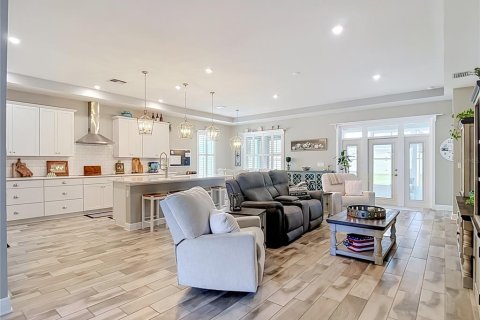 Casa en venta en Spring Hill, Florida, 4 dormitorios, 185.06 m2 № 2385686 - foto 19