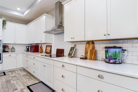 Casa en venta en Spring Hill, Florida, 4 dormitorios, 185.06 m2 № 2385686 - foto 13