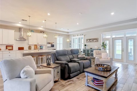 Casa en venta en Spring Hill, Florida, 4 dormitorios, 185.06 m2 № 2385686 - foto 21