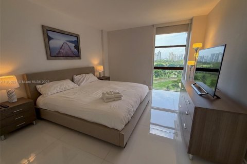 Купить кондоминиум в Авентура, Флорида 2 спальни, 107.49м2, № 1818229 - фото 14