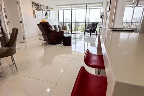 Купить кондоминиум в Авентура, Флорида 2 спальни, 107.49м2, № 1818229 - фото 5