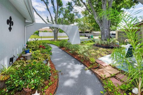 Casa en venta en Palm Harbor, Florida, 3 dormitorios, 114.83 m2 № 1917975 - foto 10