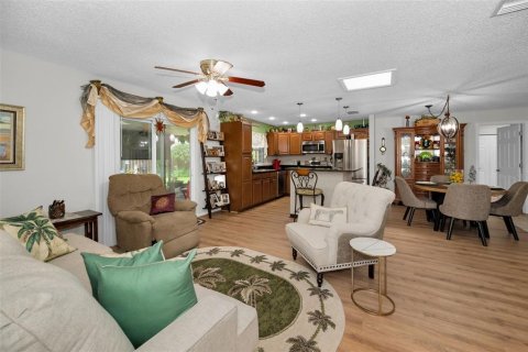 Casa en venta en Palm Harbor, Florida, 3 dormitorios, 114.83 m2 № 1917975 - foto 16