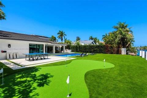 Снять в аренду виллу или дом в Халландейл-Бич, Флорида 5 спален, 306.21м2, № 1950196 - фото 8