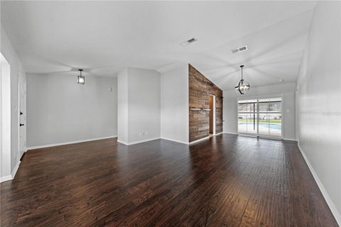 Casa en venta en Orlando, Florida, 3 dormitorios, 165.92 m2 № 1904953 - foto 24