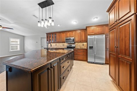 Casa en venta en Orlando, Florida, 3 dormitorios, 165.92 m2 № 1904953 - foto 5