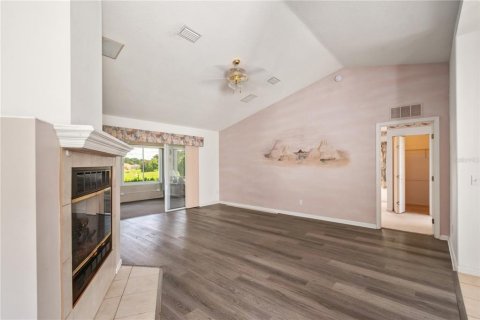 House in Ocala, Florida 2 bedrooms, 166.85 sq.m. № 1905815 - photo 11