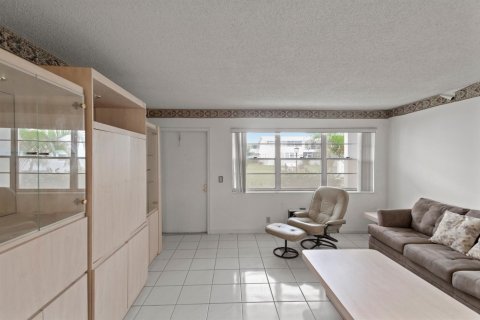 Copropriété à vendre à Deerfield Beach, Floride: 1 chambre, 55.28 m2 № 2154114 - photo 3