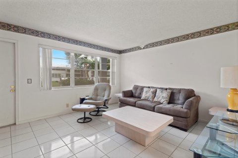 Copropriété à vendre à Deerfield Beach, Floride: 1 chambre, 55.28 m2 № 2154114 - photo 4