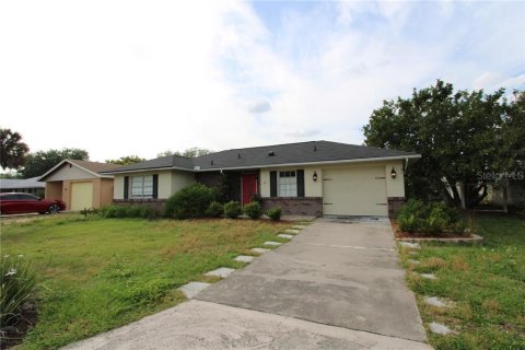 Casa en alquiler en Davenport, Florida, 2 dormitorios, 96.62 m2 № 1906121 - foto 1