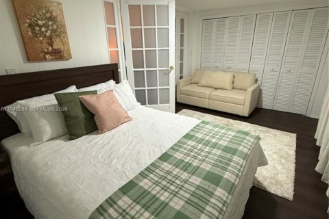 Villa ou maison à louer à Fort Lauderdale, Floride: 3 chambres, 244.24 m2 № 1997215 - photo 11