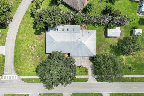 Villa ou maison à vendre à Port St. Lucie, Floride: 3 chambres, 240.06 m2 № 2328877 - photo 4
