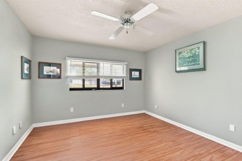 Villa ou maison à vendre à Port St. Lucie, Floride: 3 chambres, 240.06 m2 № 2328877 - photo 30