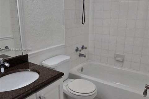 Copropriété à louer à Plantation, Floride: 2 chambres, 89.65 m2 № 1806029 - photo 11