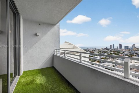 Купить кондоминиум в Майами-Бич, Флорида 2 спальни, 104.7м2, № 2009994 - фото 27