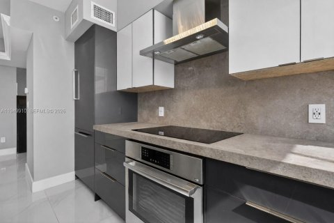 Купить кондоминиум в Майами-Бич, Флорида 2 спальни, 104.7м2, № 2009994 - фото 12