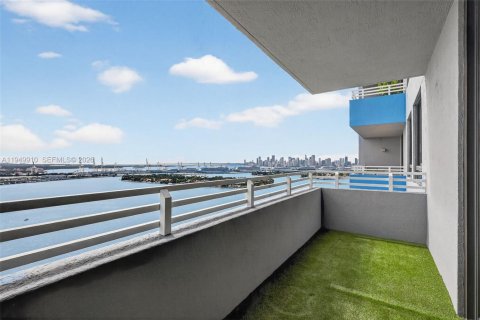 Купить кондоминиум в Майами-Бич, Флорида 2 спальни, 104.7м2, № 2009994 - фото 28