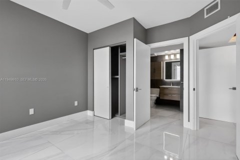 Купить кондоминиум в Майами-Бич, Флорида 2 спальни, 104.7м2, № 2009994 - фото 23