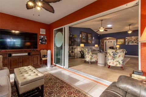 Casa en venta en Ocala, Florida, 3 dormitorios, 154.4 m2 № 1918097 - foto 9