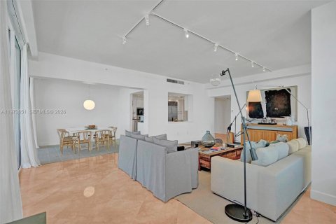 Condominio en venta en Bal Harbour, Florida, 3 dormitorios, 241.55 m2 № 2033323 - foto 4