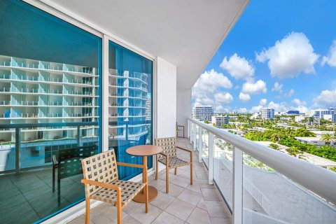Condo in Fort Lauderdale, Florida, 1 bedroom  № 2422617 - photo 3