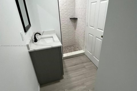 Купить виллу или дом в Окичоби, Флорида 2 спальни, № 2020457 - фото 11